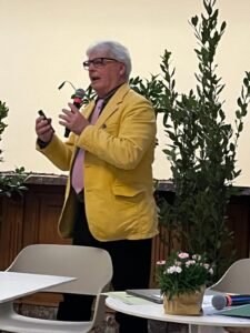 *Renato Ferretti* Dottore Agronomo: